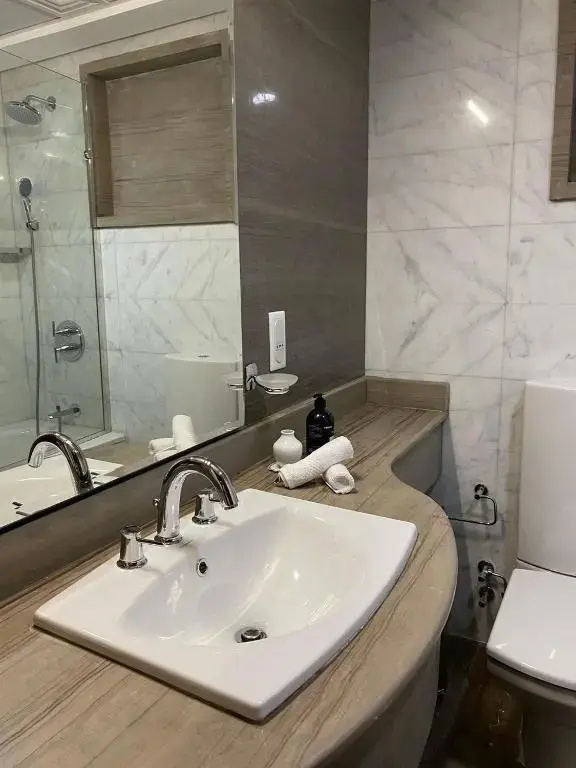 Photo - Nile Suites Plaza Apartments