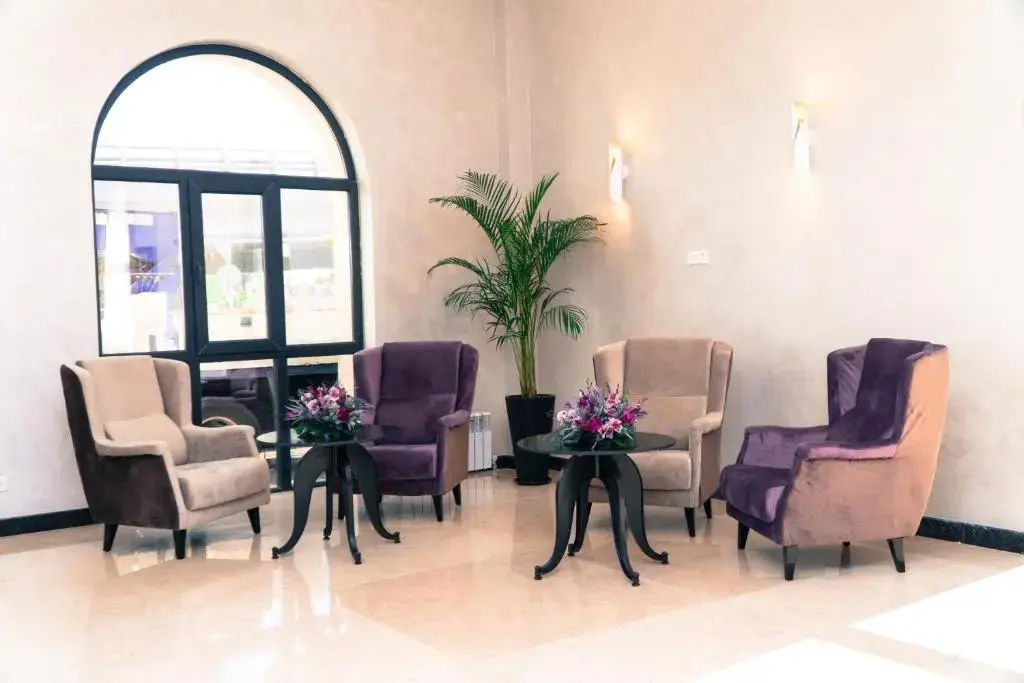 Photo - East Palace Hotel
