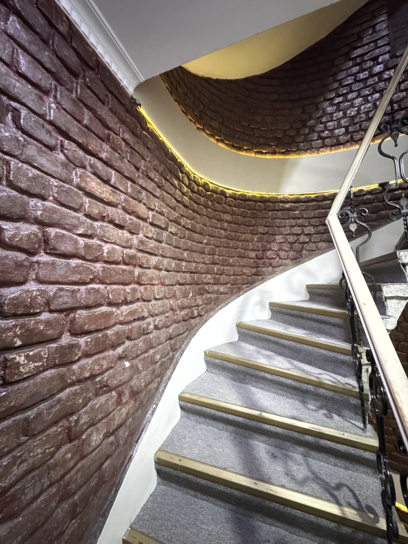 Photo - RENOVA CiTY HOTEL