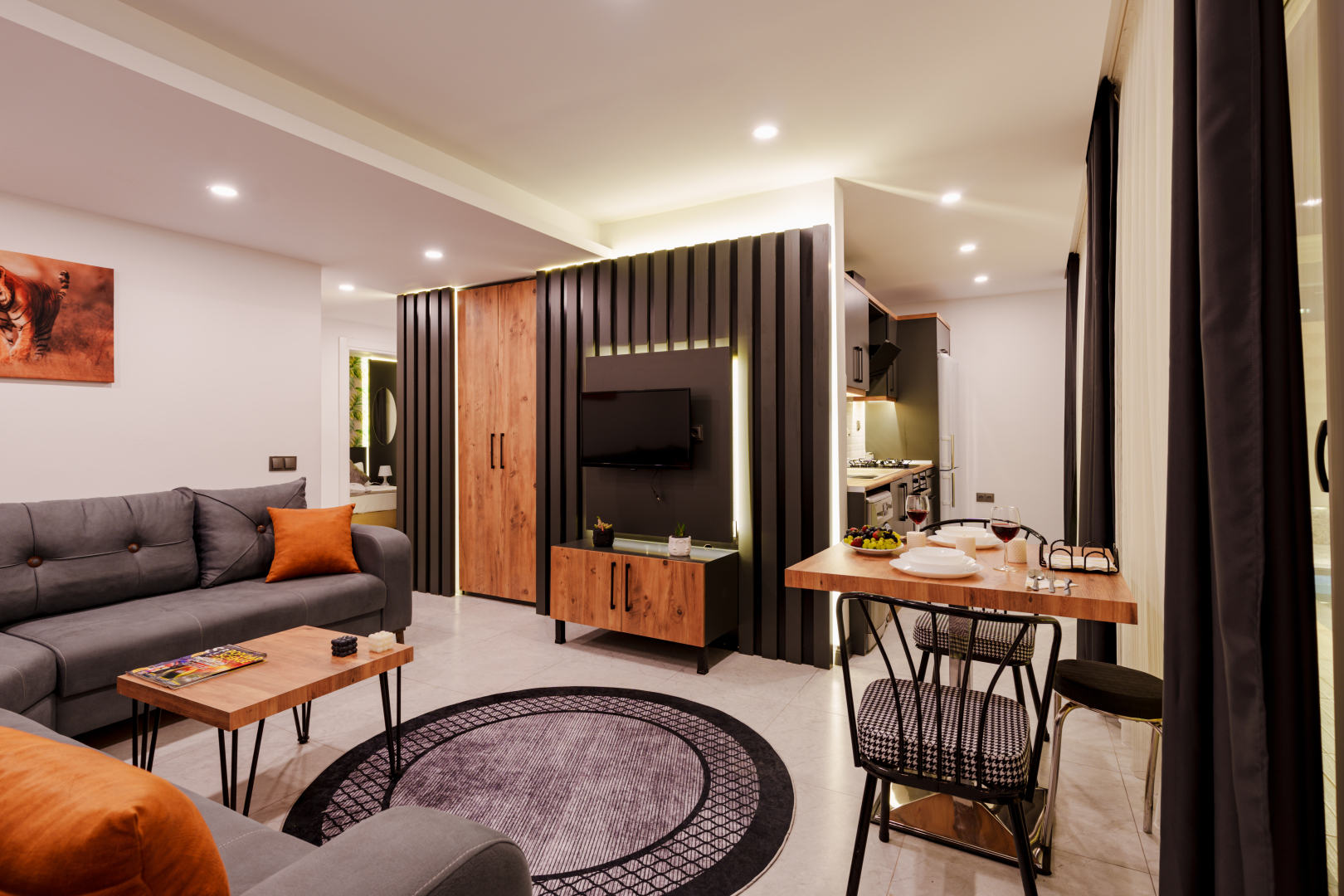 Photo - Mrt Suites Lara