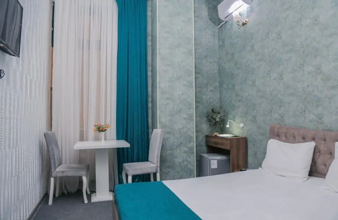 Photo - Best Center Inn Hotel
