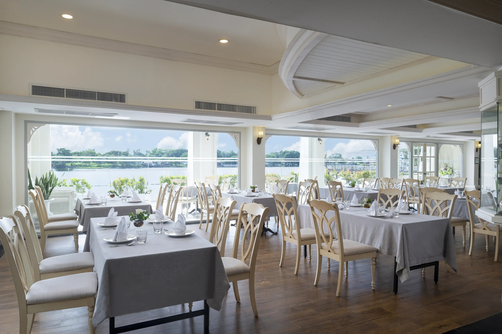Photo - Kalanan Riverside Resort