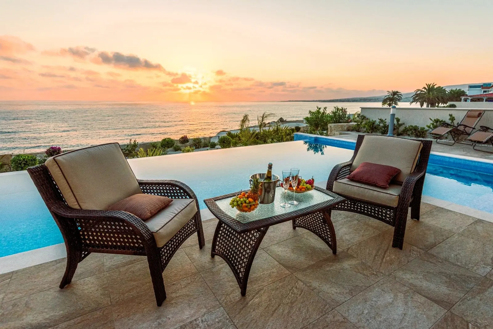 Photo - Olymp Luxury Villa D - Luxury Escape with Direct Beach Access and Unique Sunsets