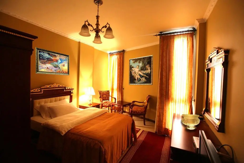 Photo - Dinasty Hotel