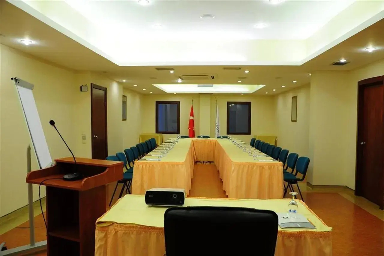 Foto - Feronya Hotel