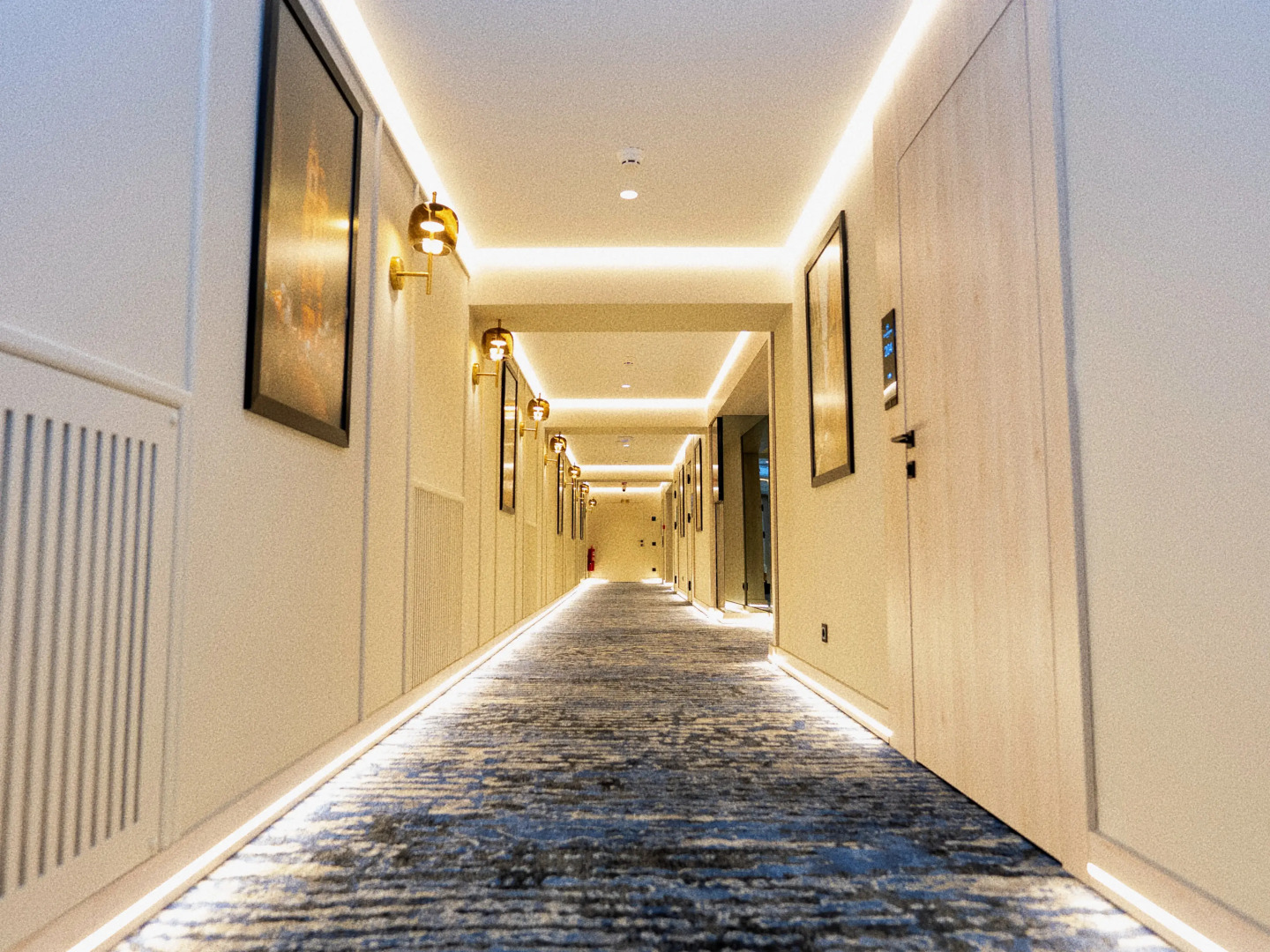 Photo - Central Square Hotel