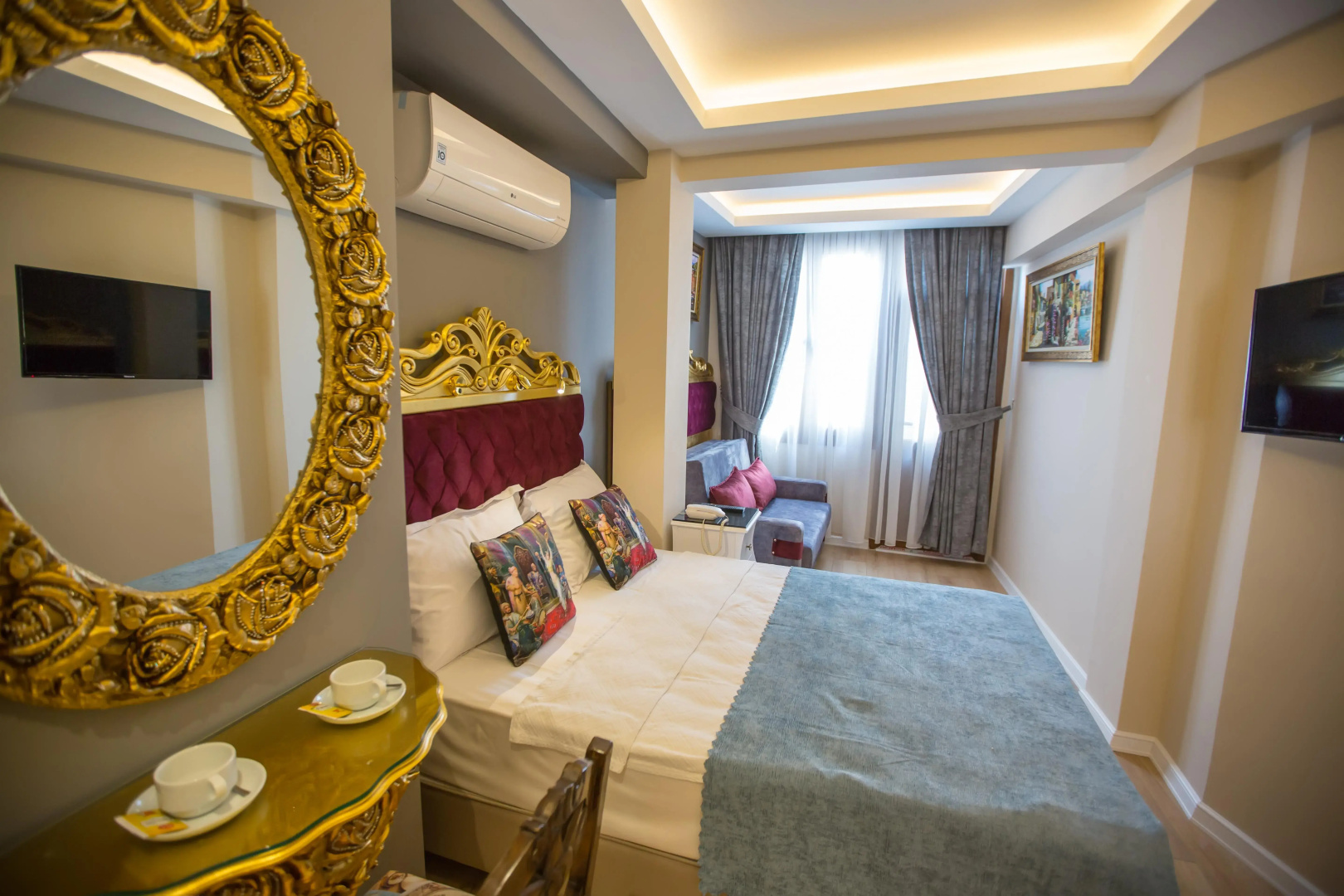 Photo - Atlantis Royal Hotel