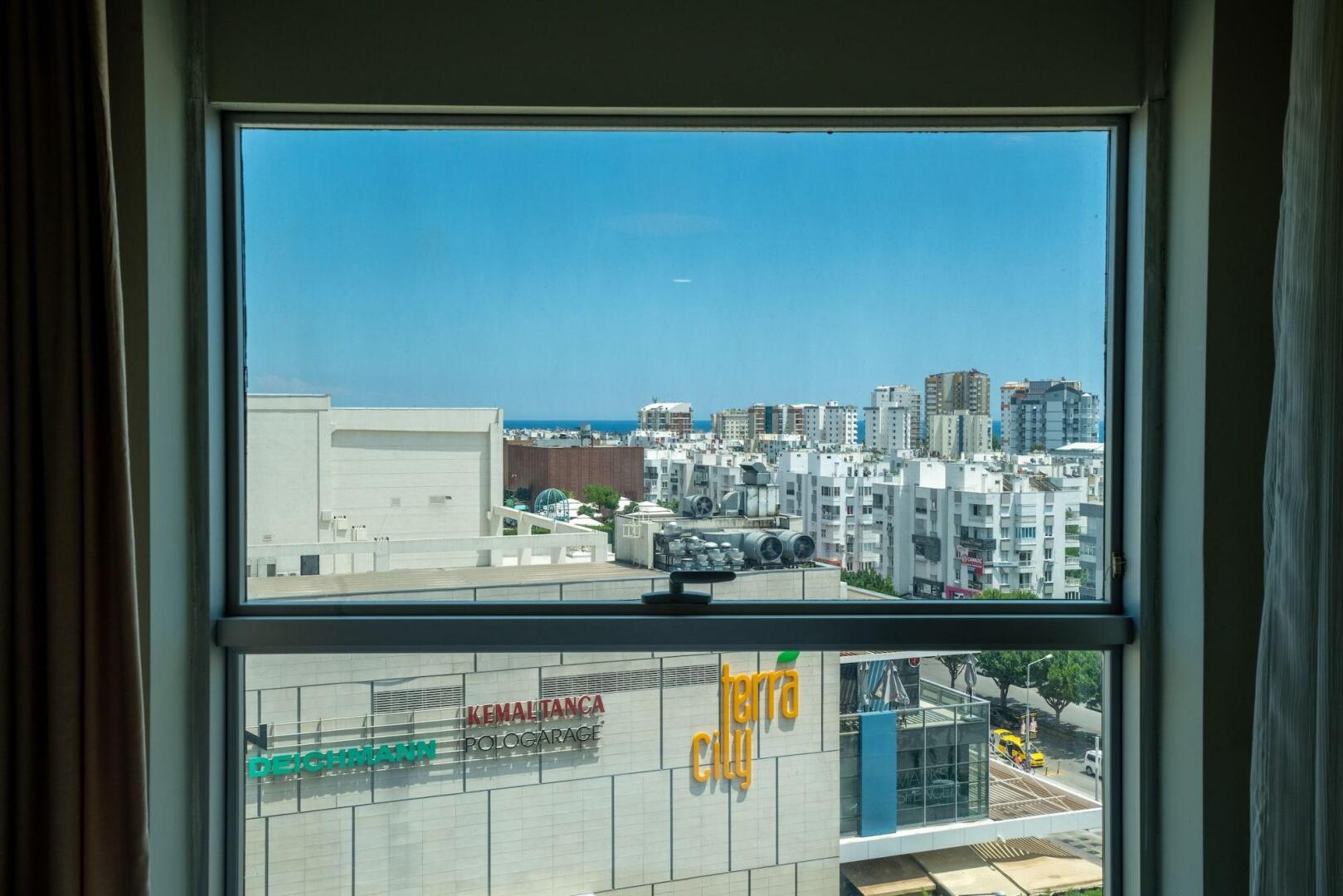 Photo - City Live Hotel