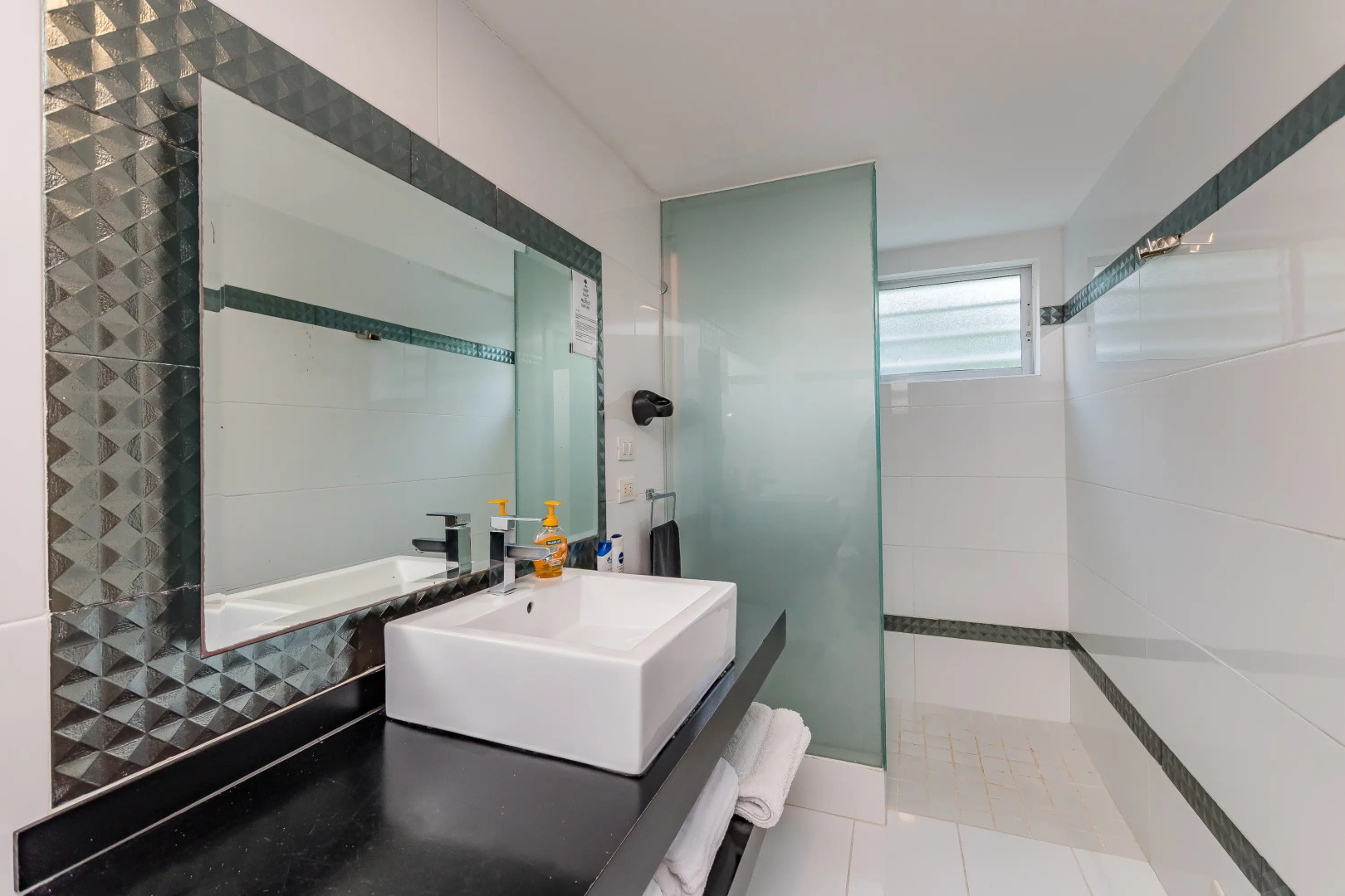 Foto - VILLA PANDORA BEACH FRONT ViLLA WITH CHEF GAME ROOM POOL