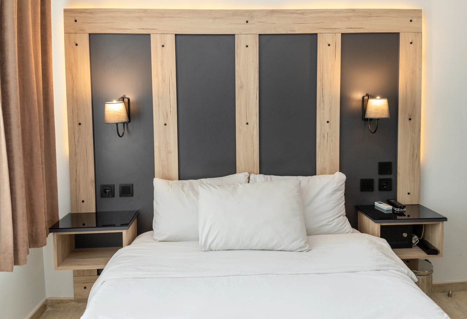 Photo - Galley Hotel