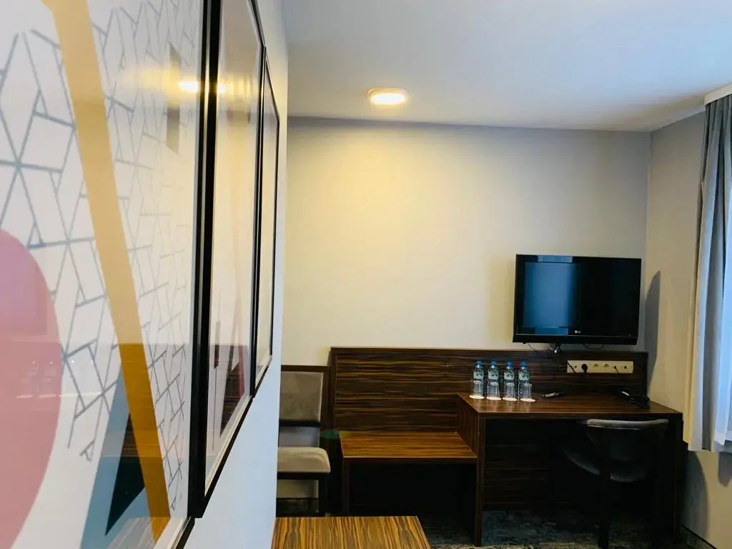 Foto - Hotel Fero Express POKOJE KLIMATYZOWANE AC