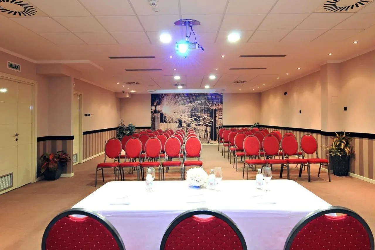 Foto - CRYSTAL Hotel Belgrade