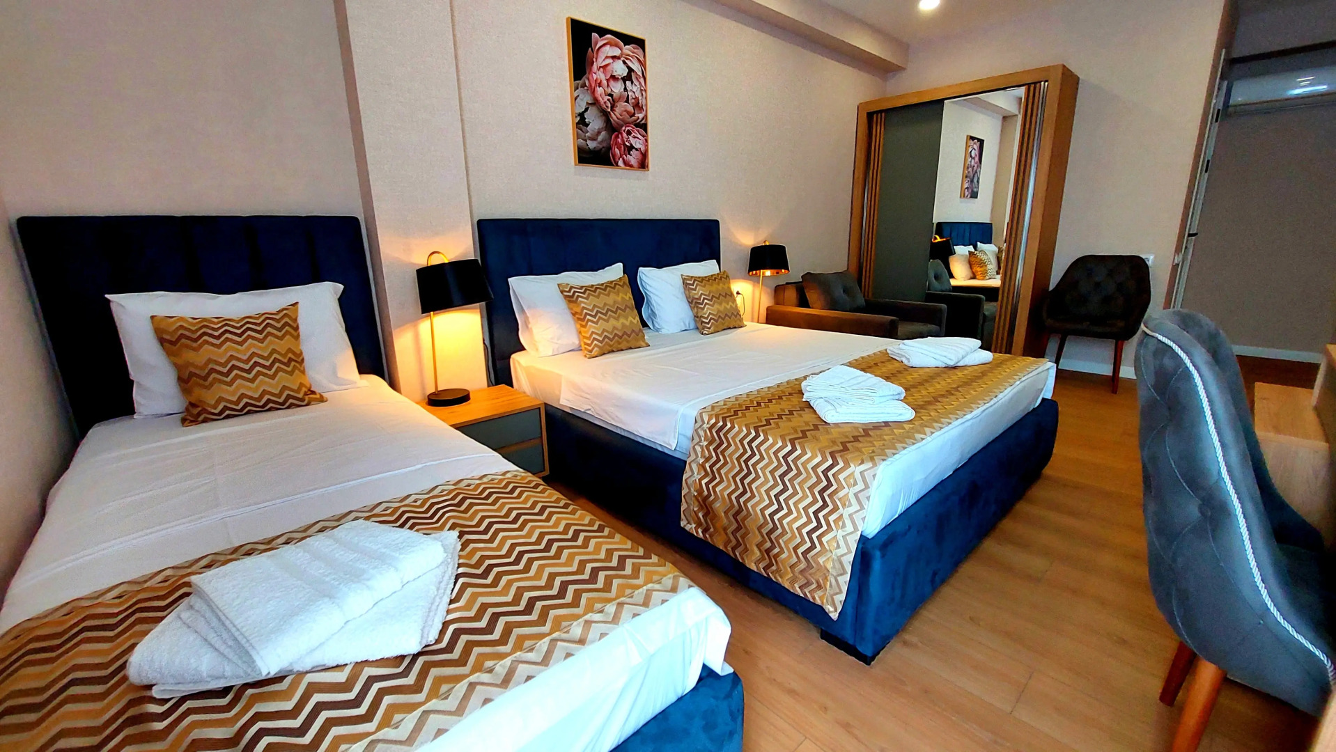 Photo - Falcon Boutique Hotel