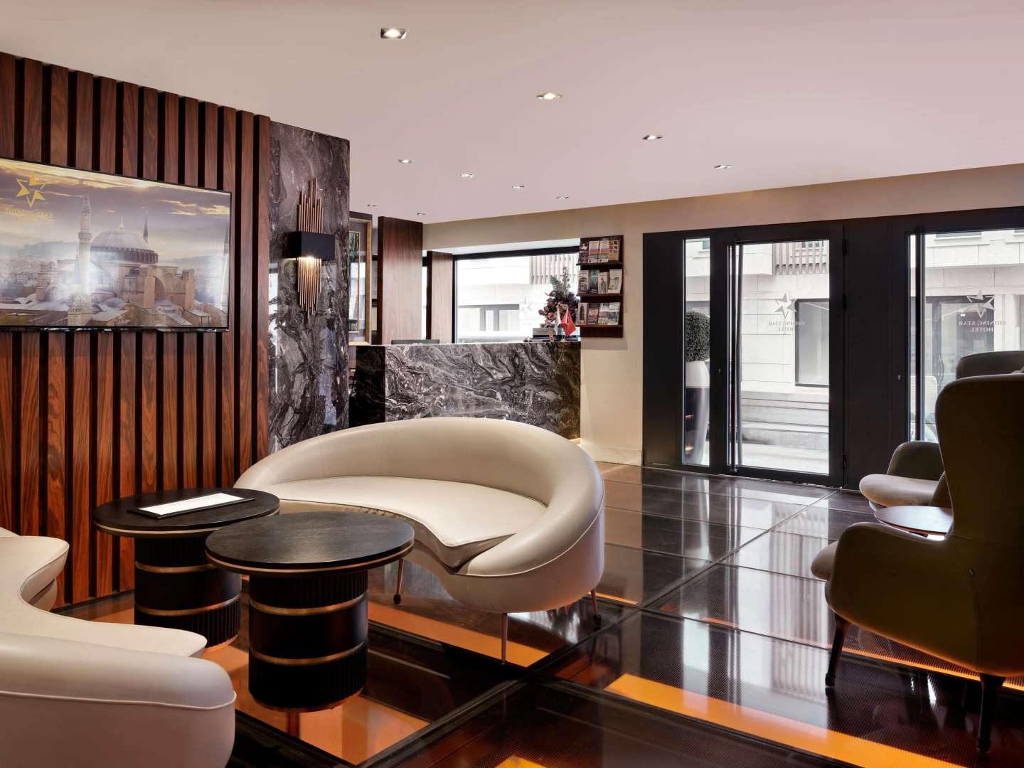 Photo - Shining Star Hotel