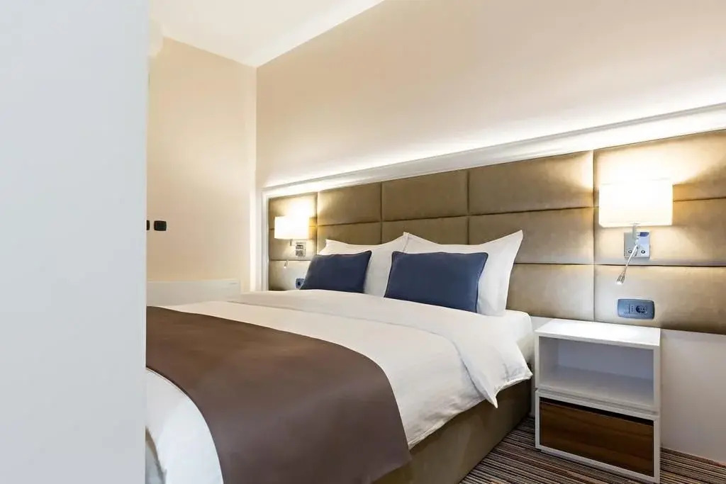 Foto - Hotel TESLA - Smart Stay Garni