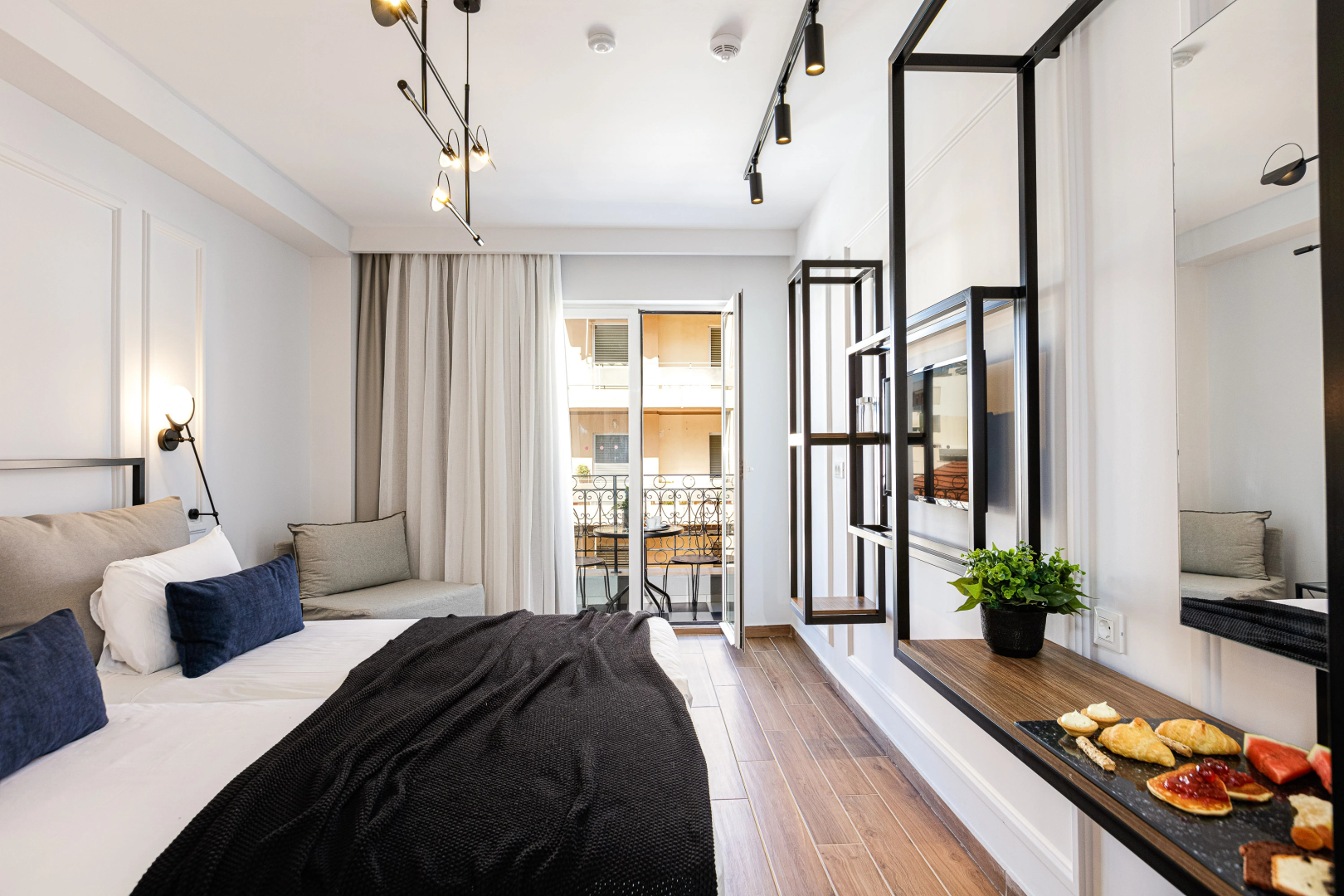 Photo - Jo An Palace