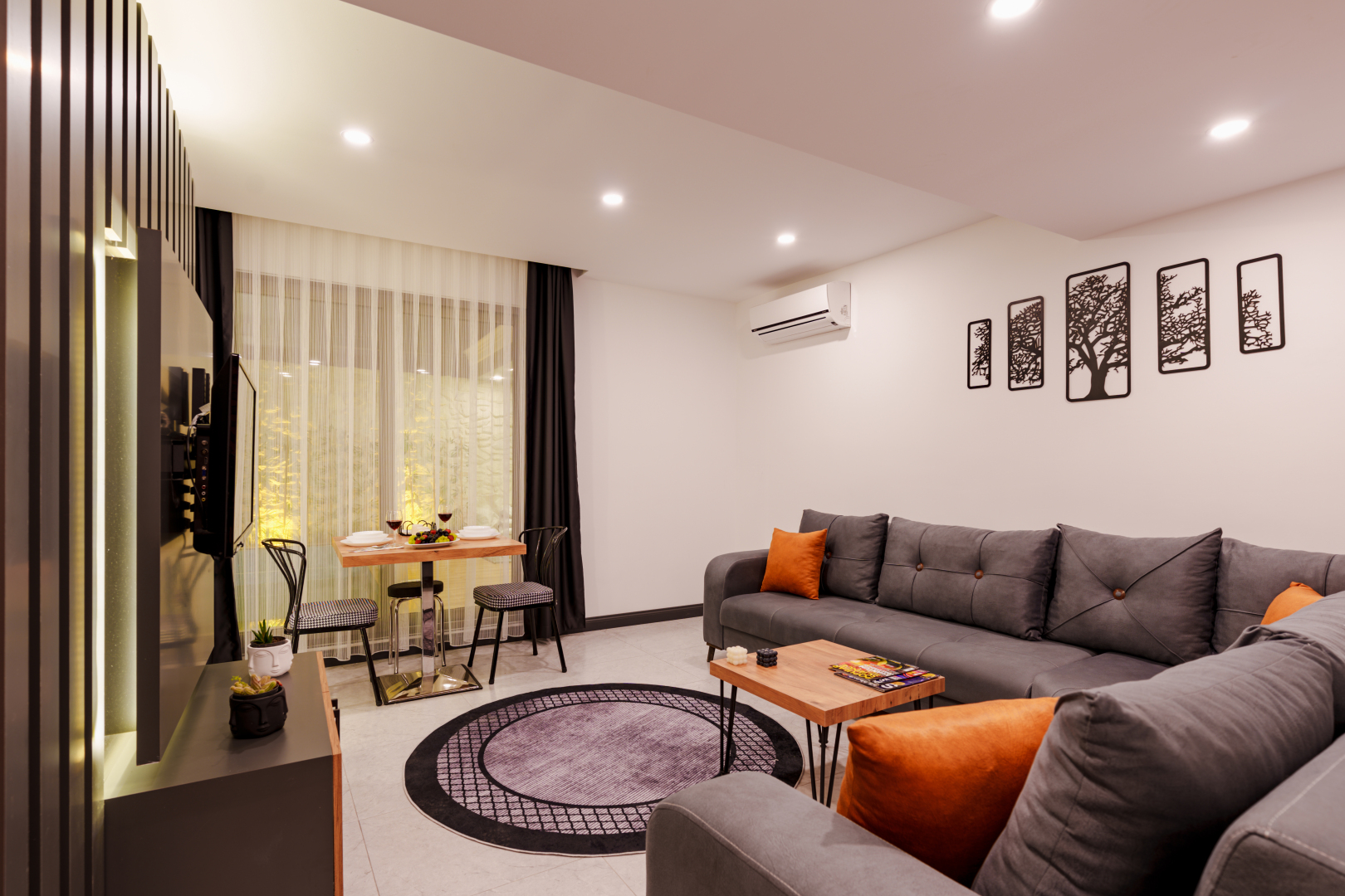 Photo - Mrt Suites Lara