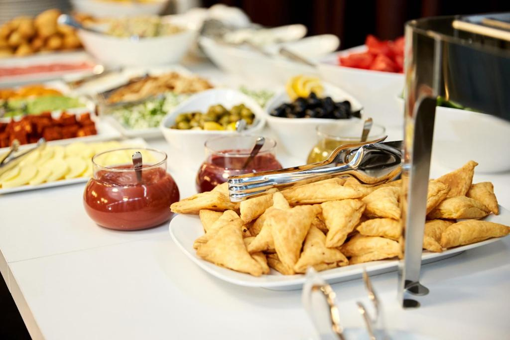 Photo - Brosse Garden Hotel