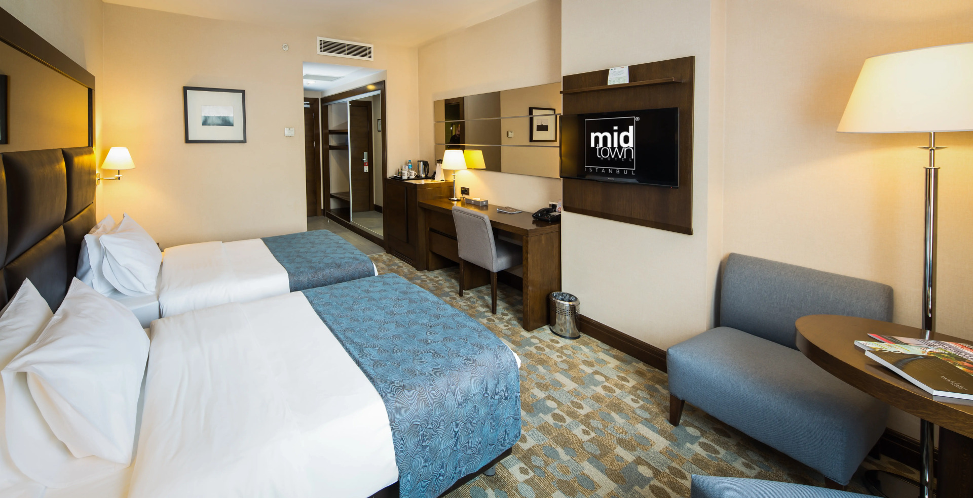 Foto - Midtown Hotel