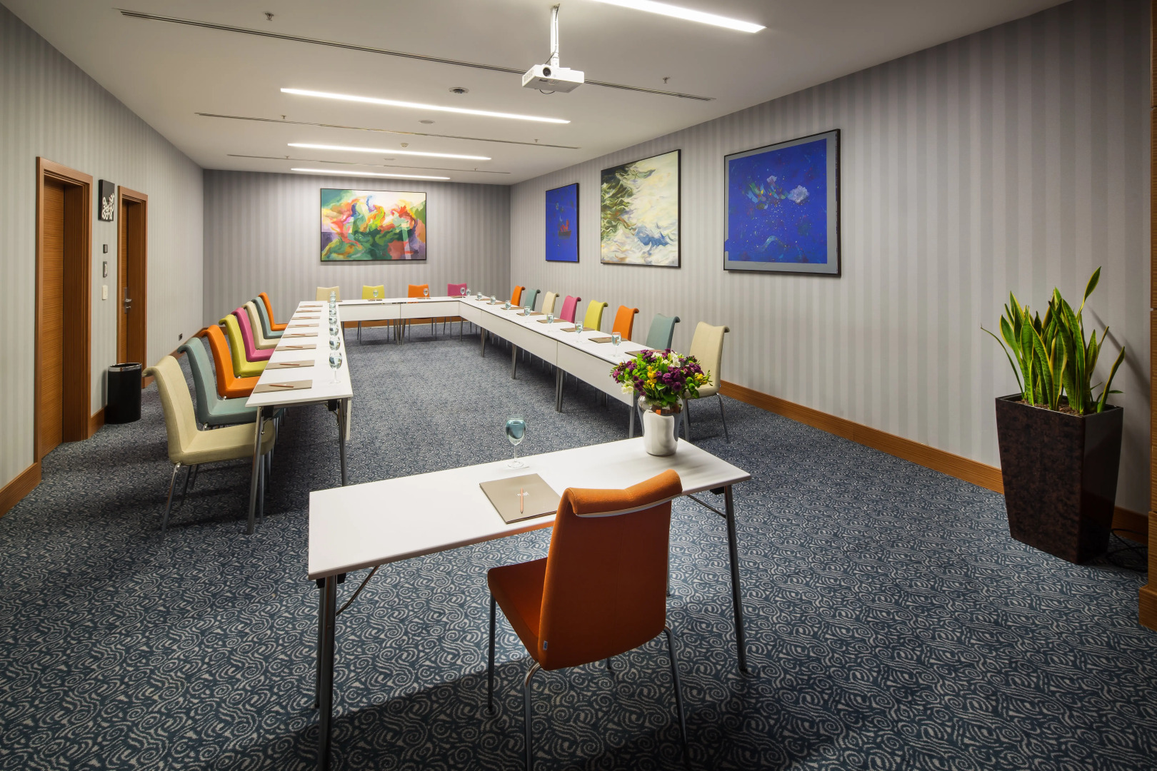 Foto - Midtown Hotel