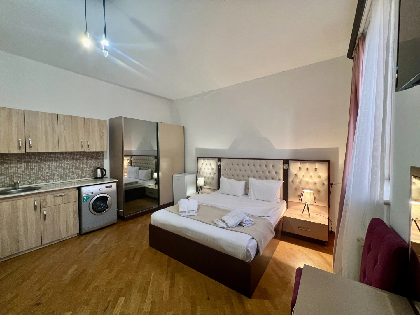 Photo - Family Hotel