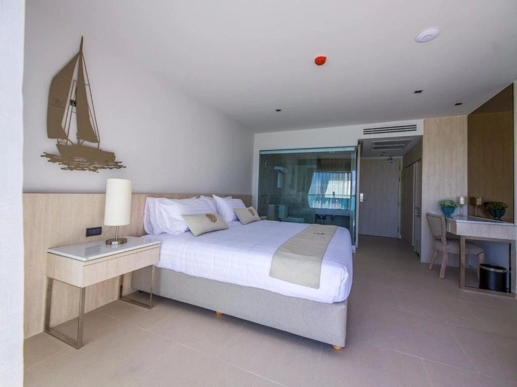 Photo - Worita Cove Hotel