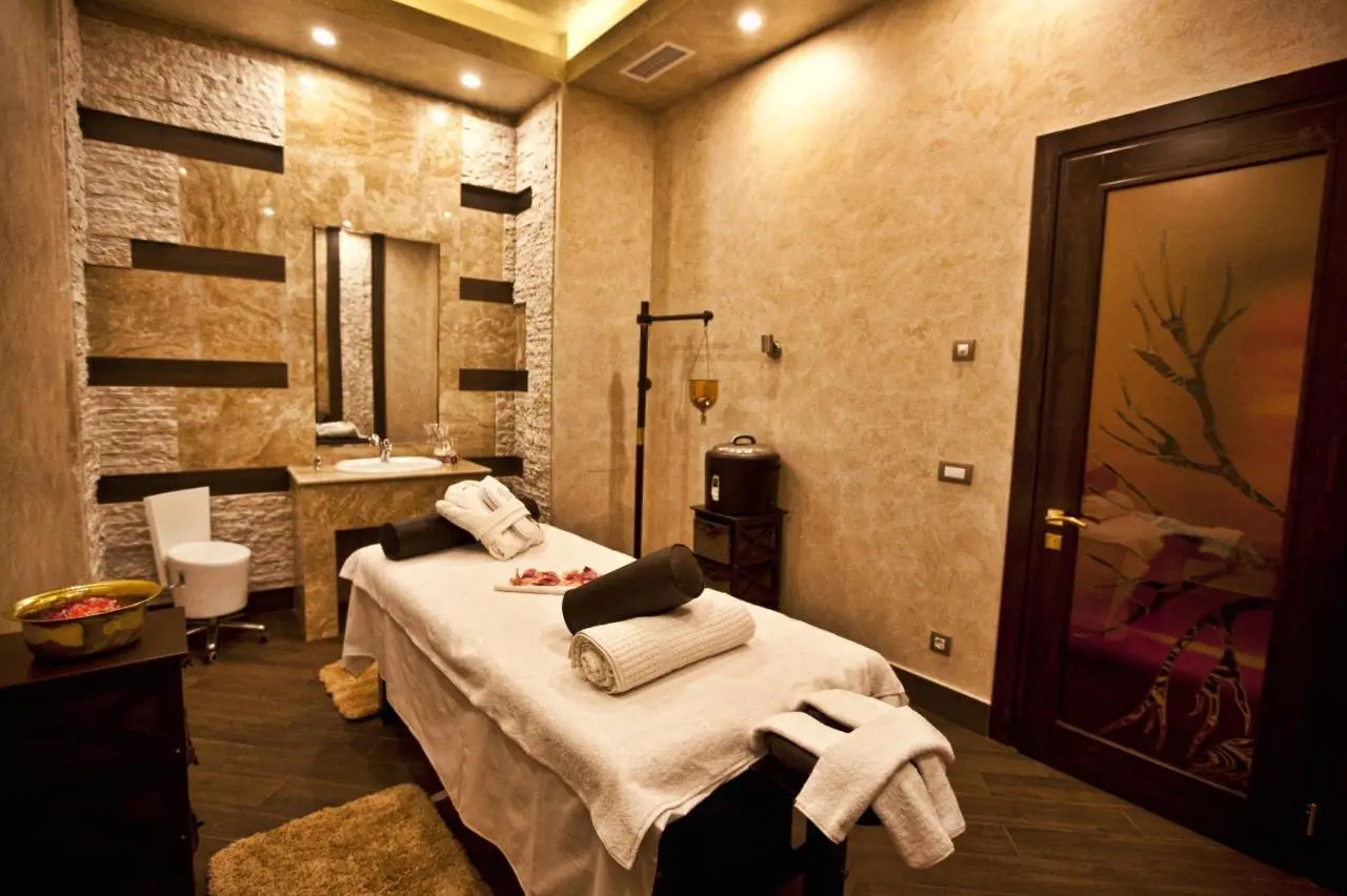 Photo - Multi Grand Pharaon Hotel