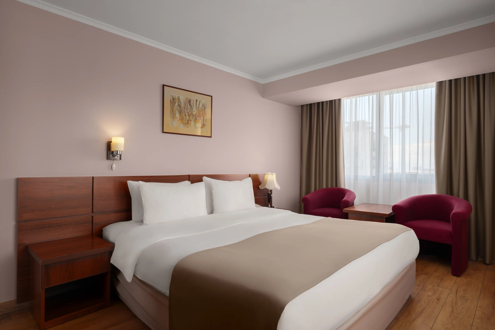 Photo - Ani Plaza Hotel