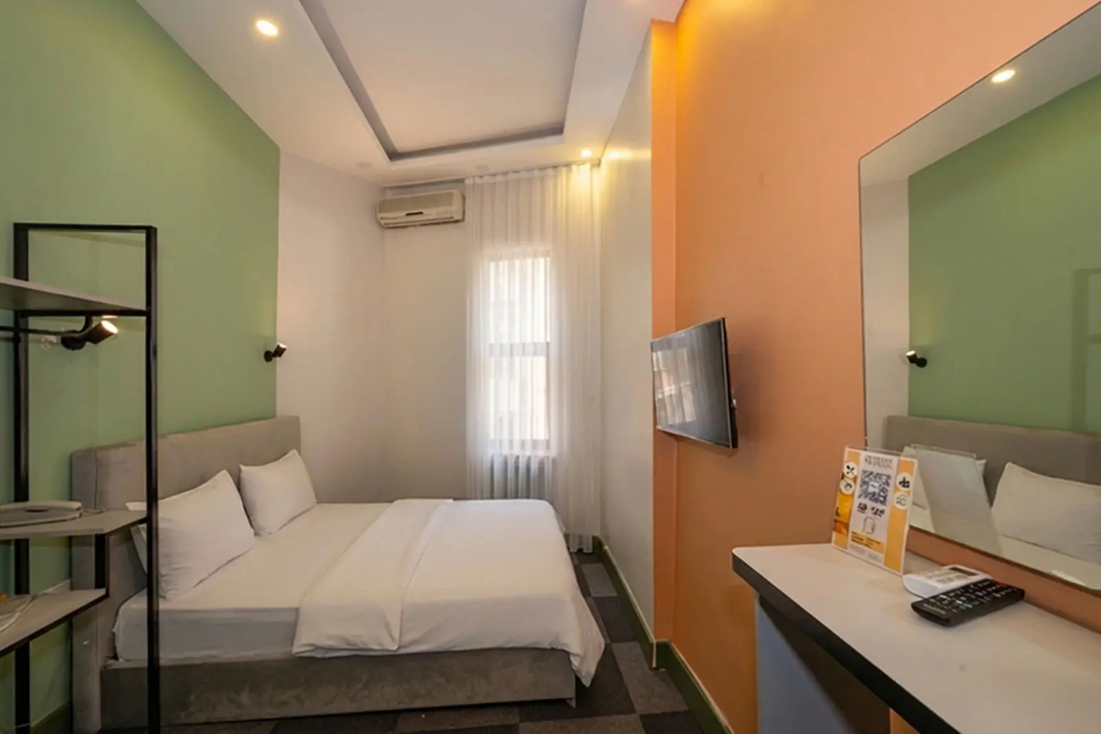 Photo - Rafinn Hotel