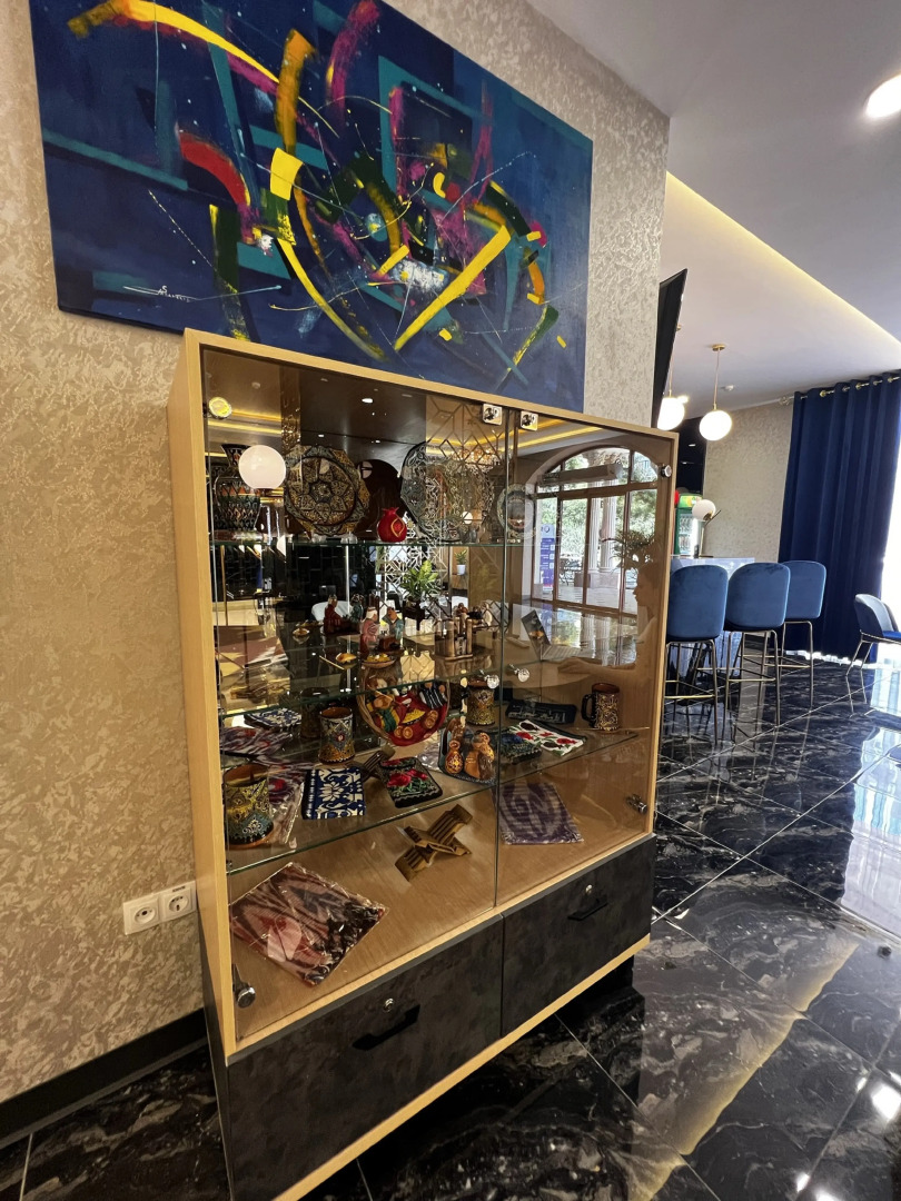 Photo - King Plaza Hotel