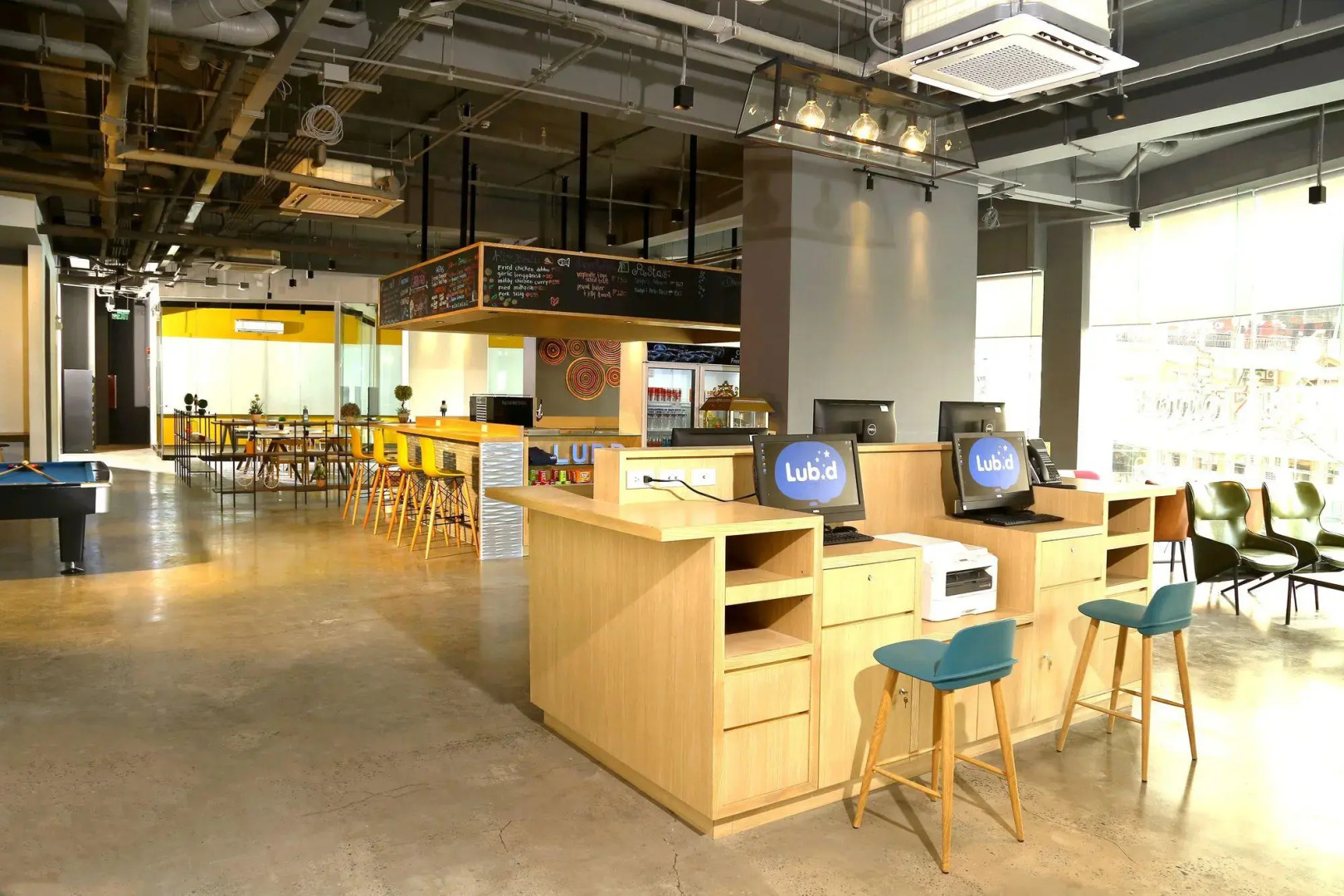 Foto - Lub d Manila Makati - Central Makati, Near Nightlife