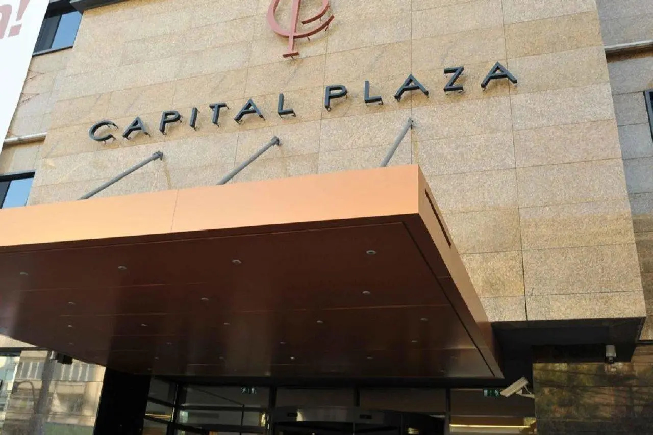 Photo - Capital Plaza Hotel