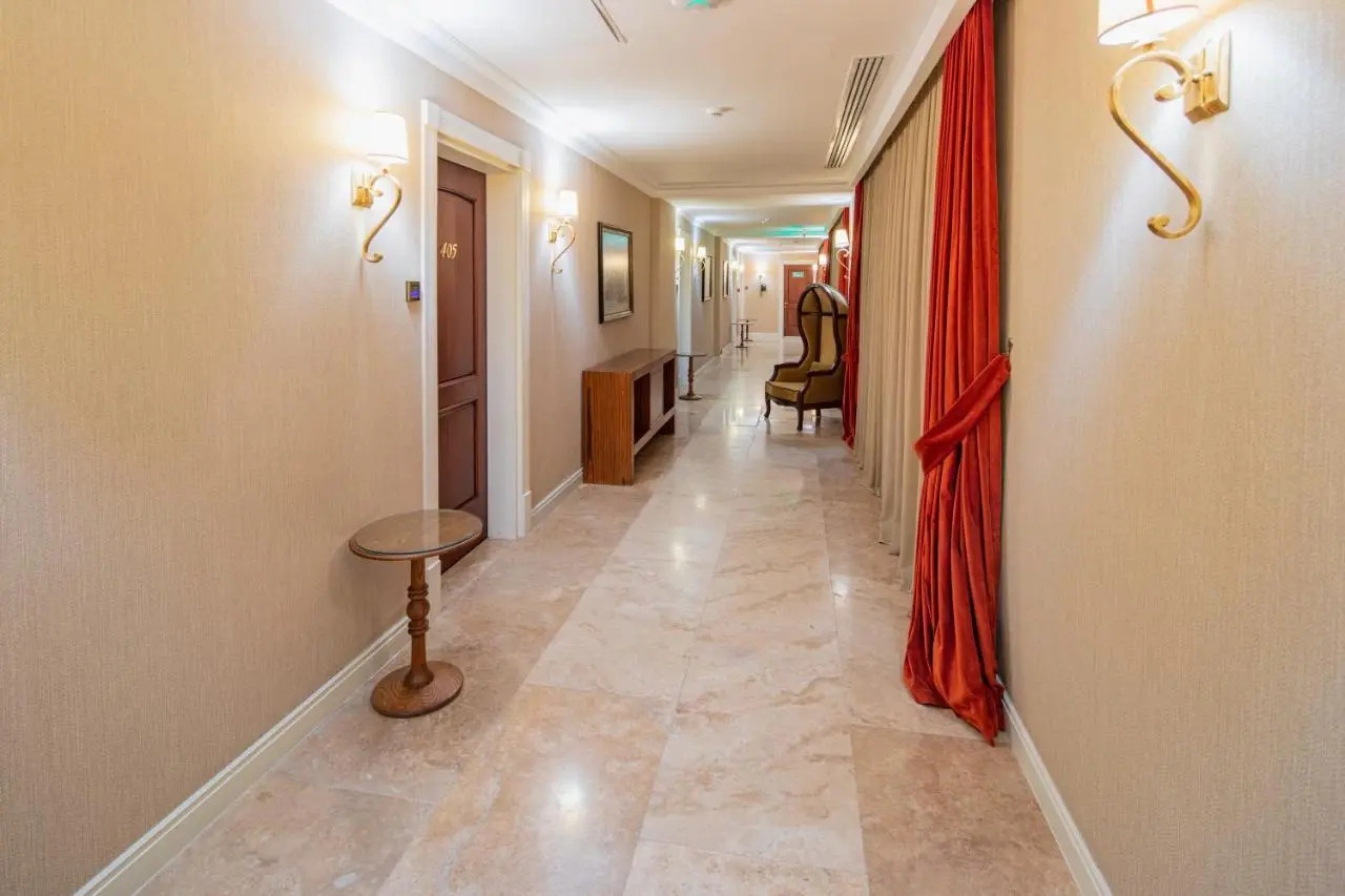 Photo - Sapphire Marine