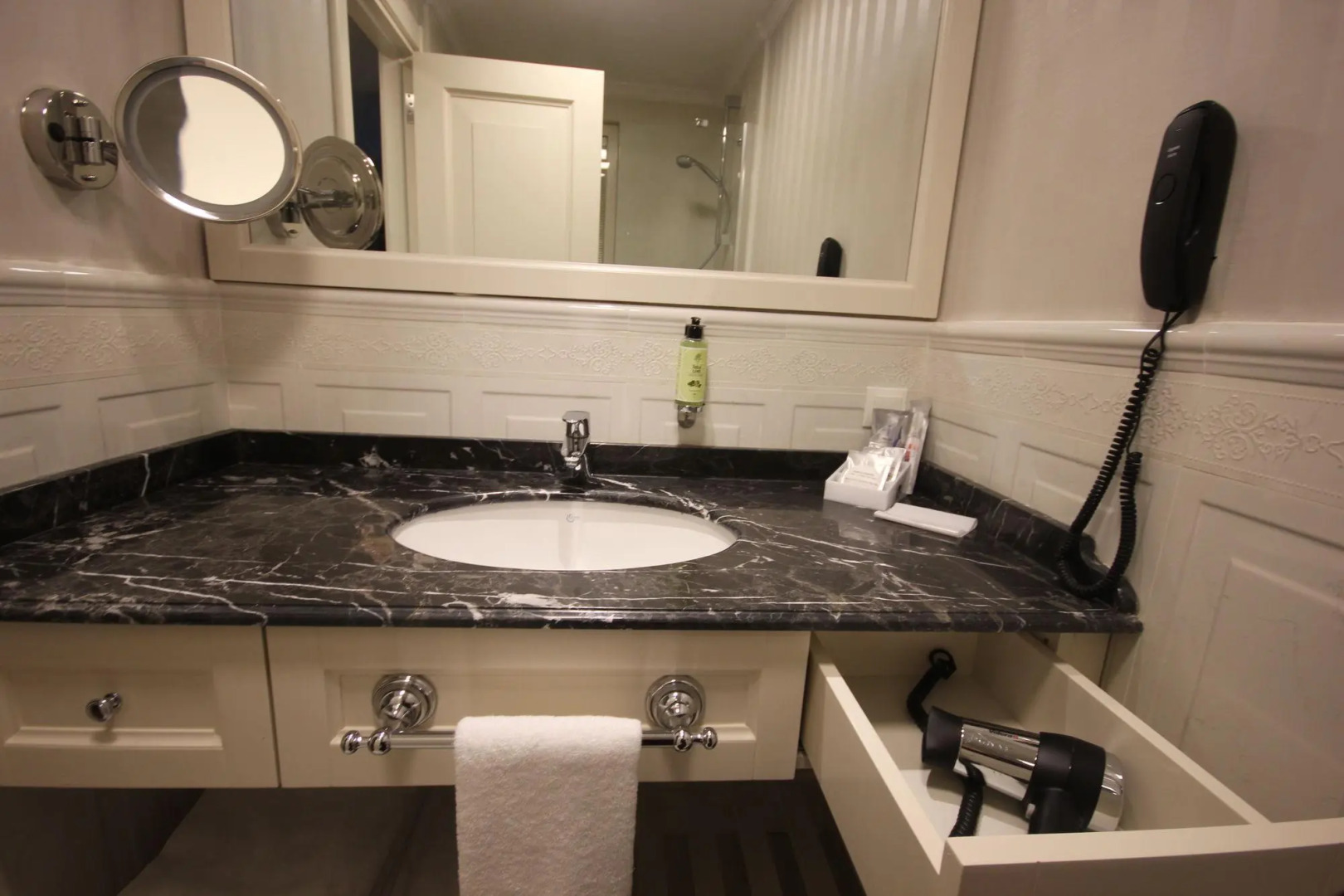 Photo - Icon Hotel Taksim