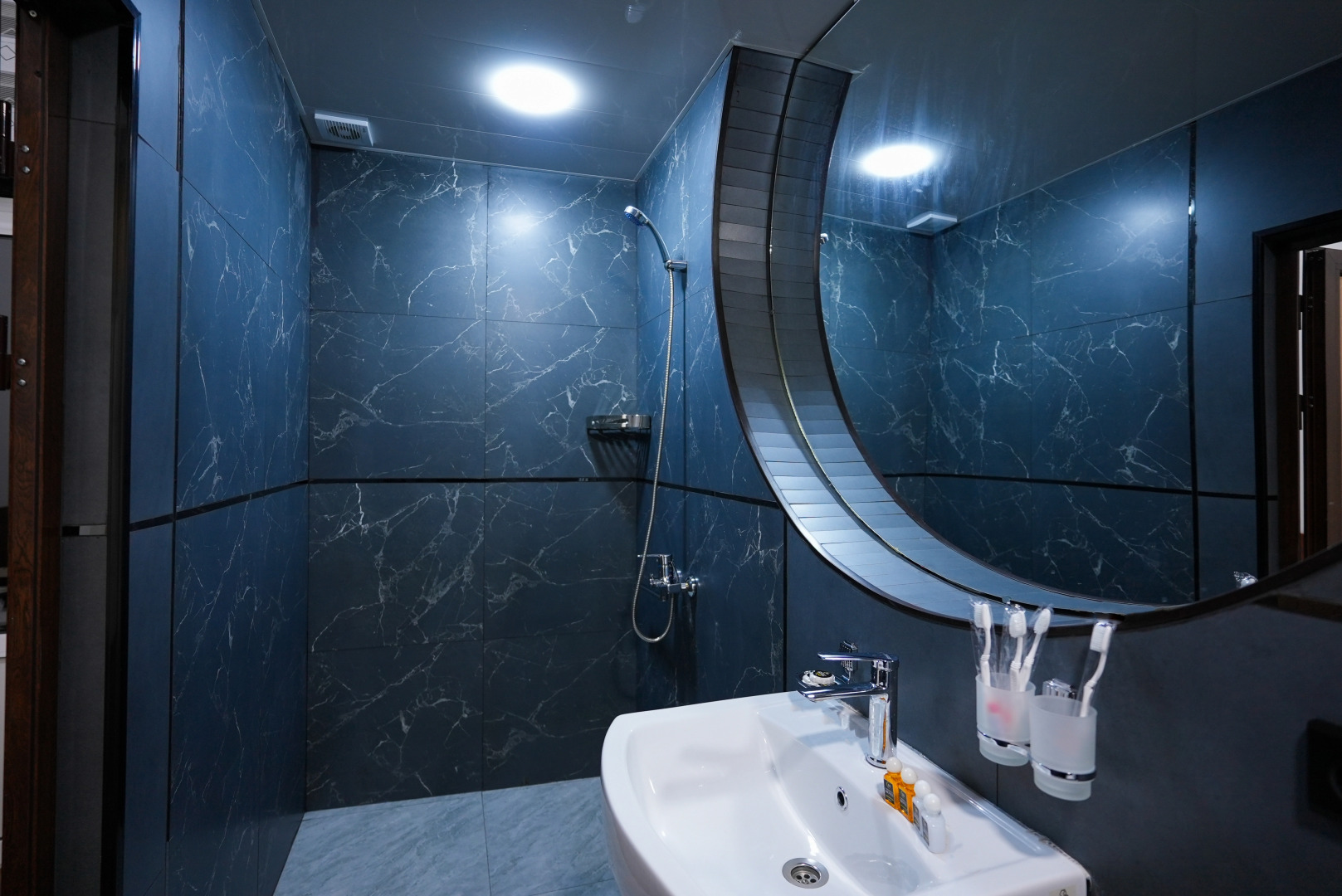 Photo - Chehran Hotel