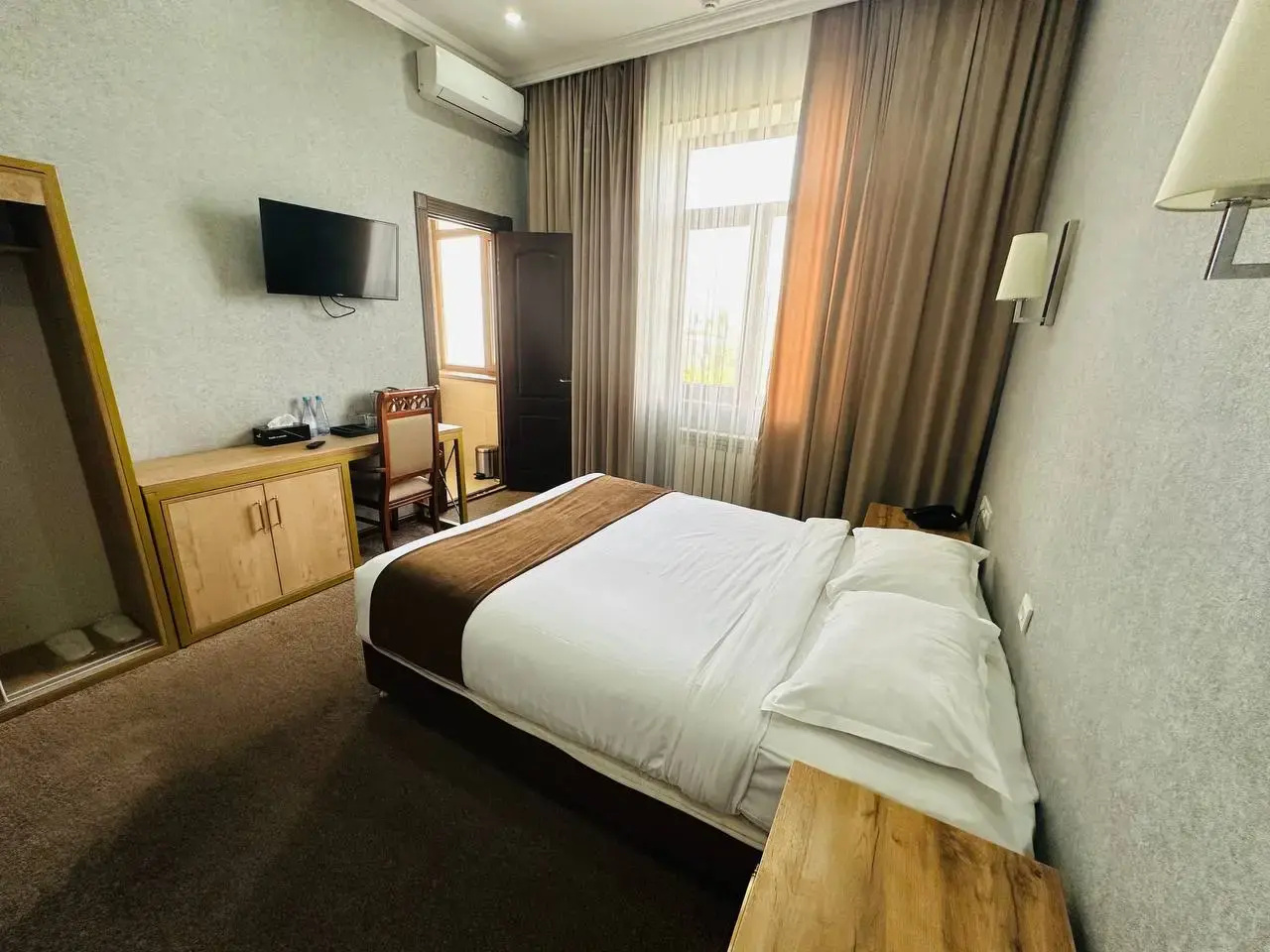 Foto - Western Hotel