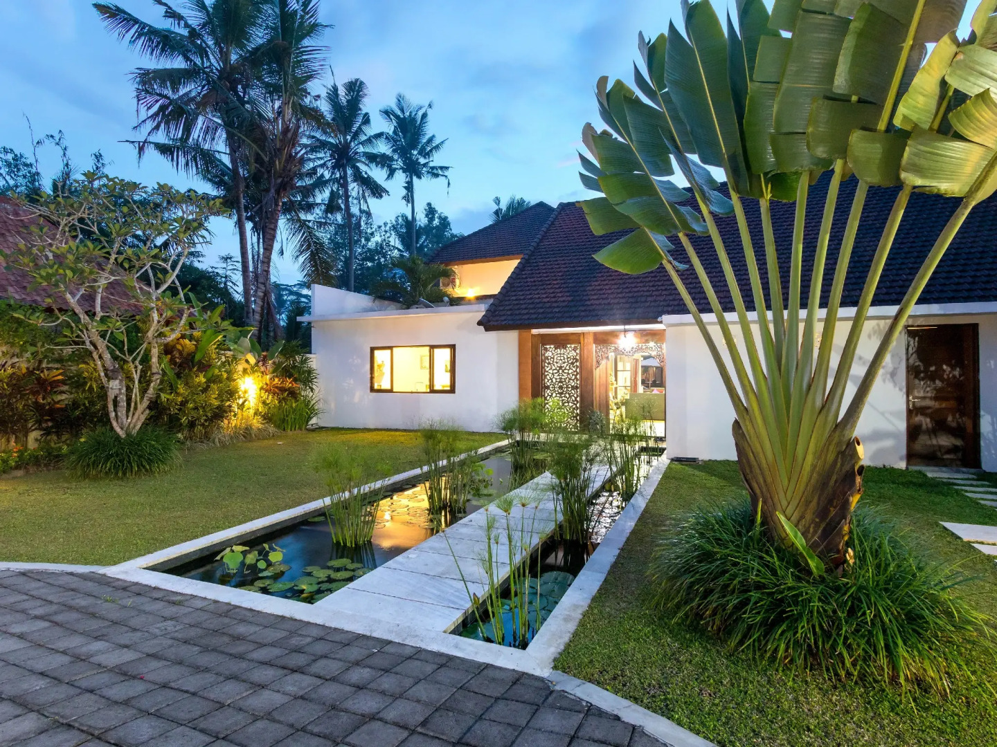 Photo - Villa Candi Kecil Empat by Villa Finder