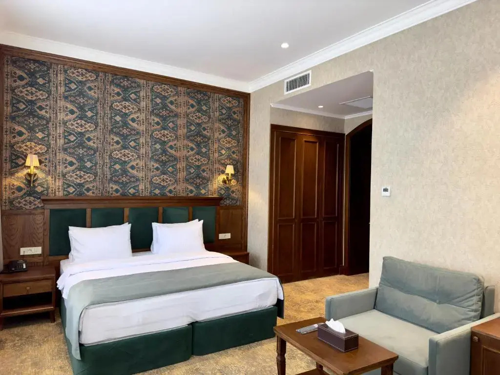 Photo - Midway Baku Hotel