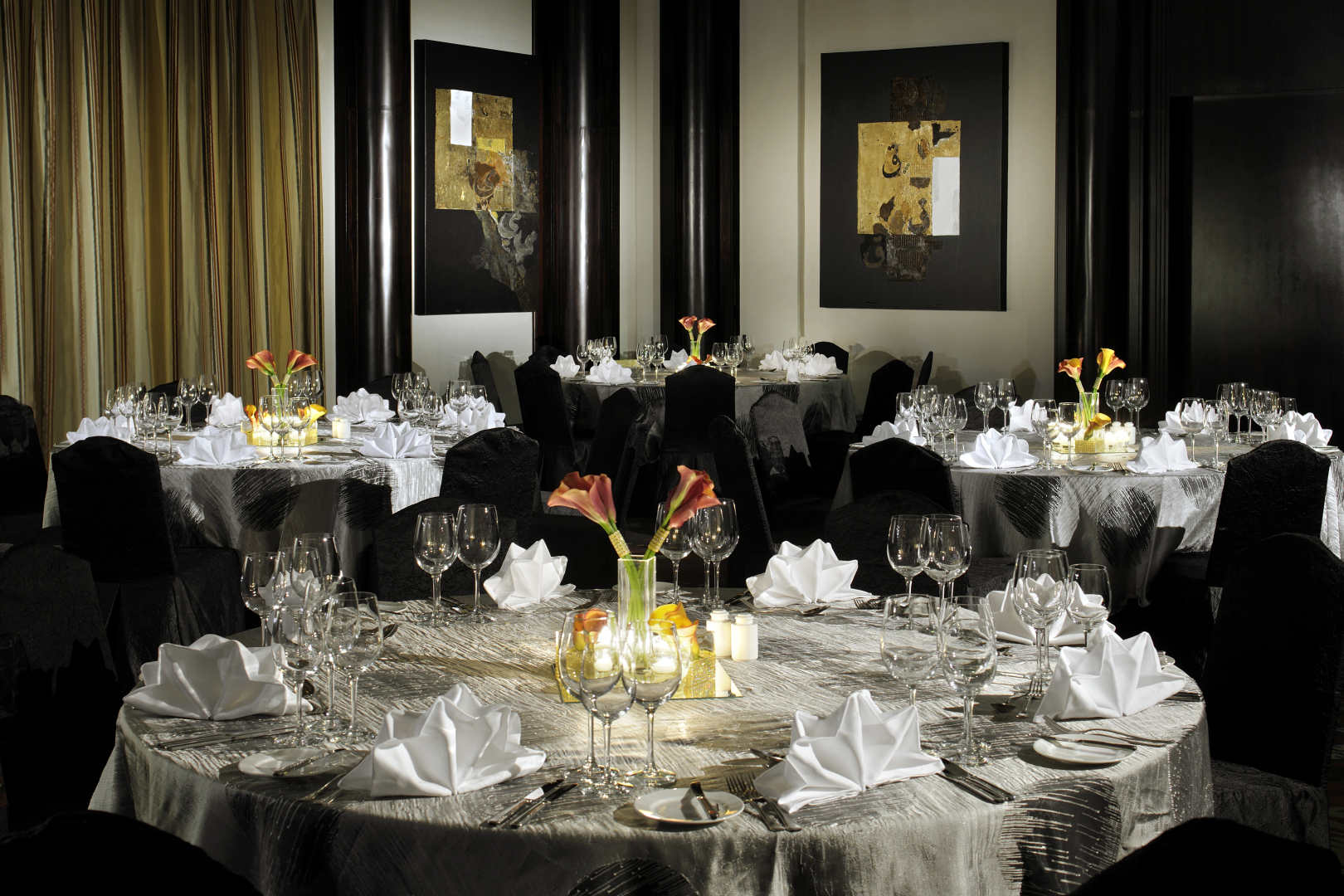 Photo - Palace Downtown