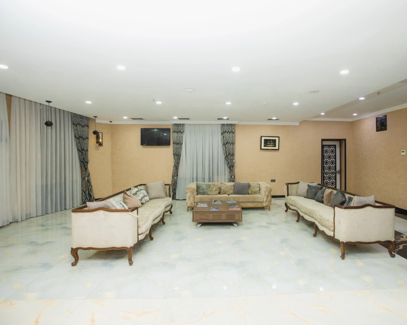 Foto - Corniche White City Hotel