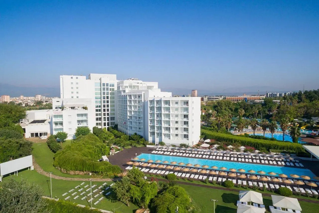 Foto - Hotel SU & Aqualand