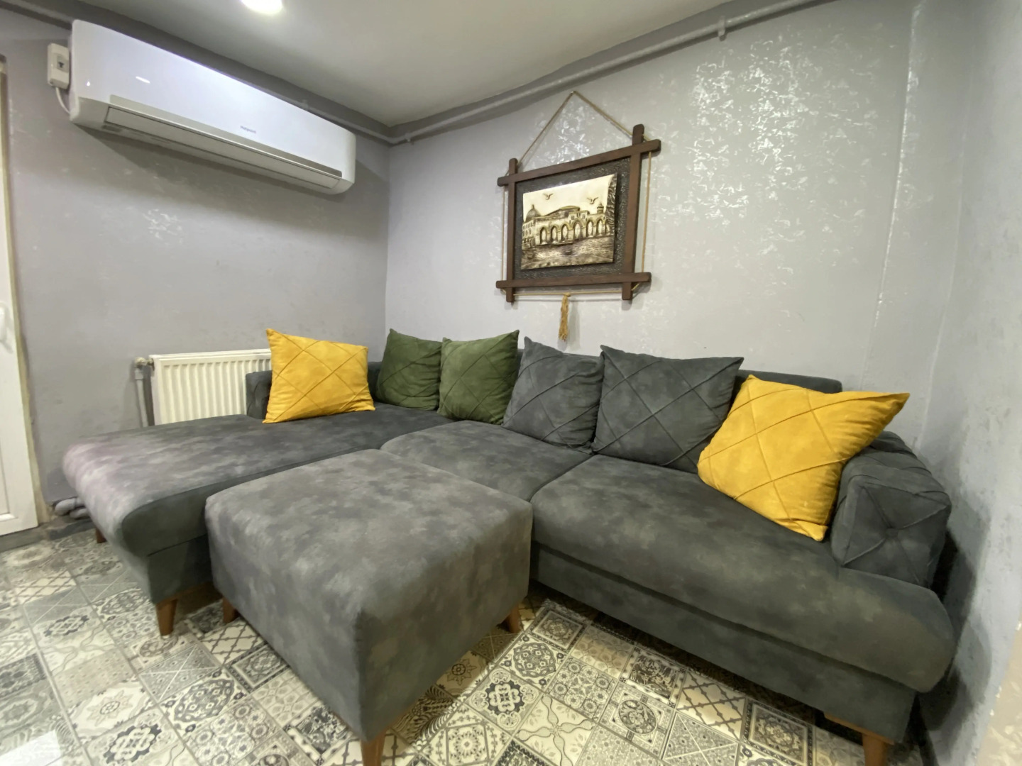 Photo - Orange Airport Hotel