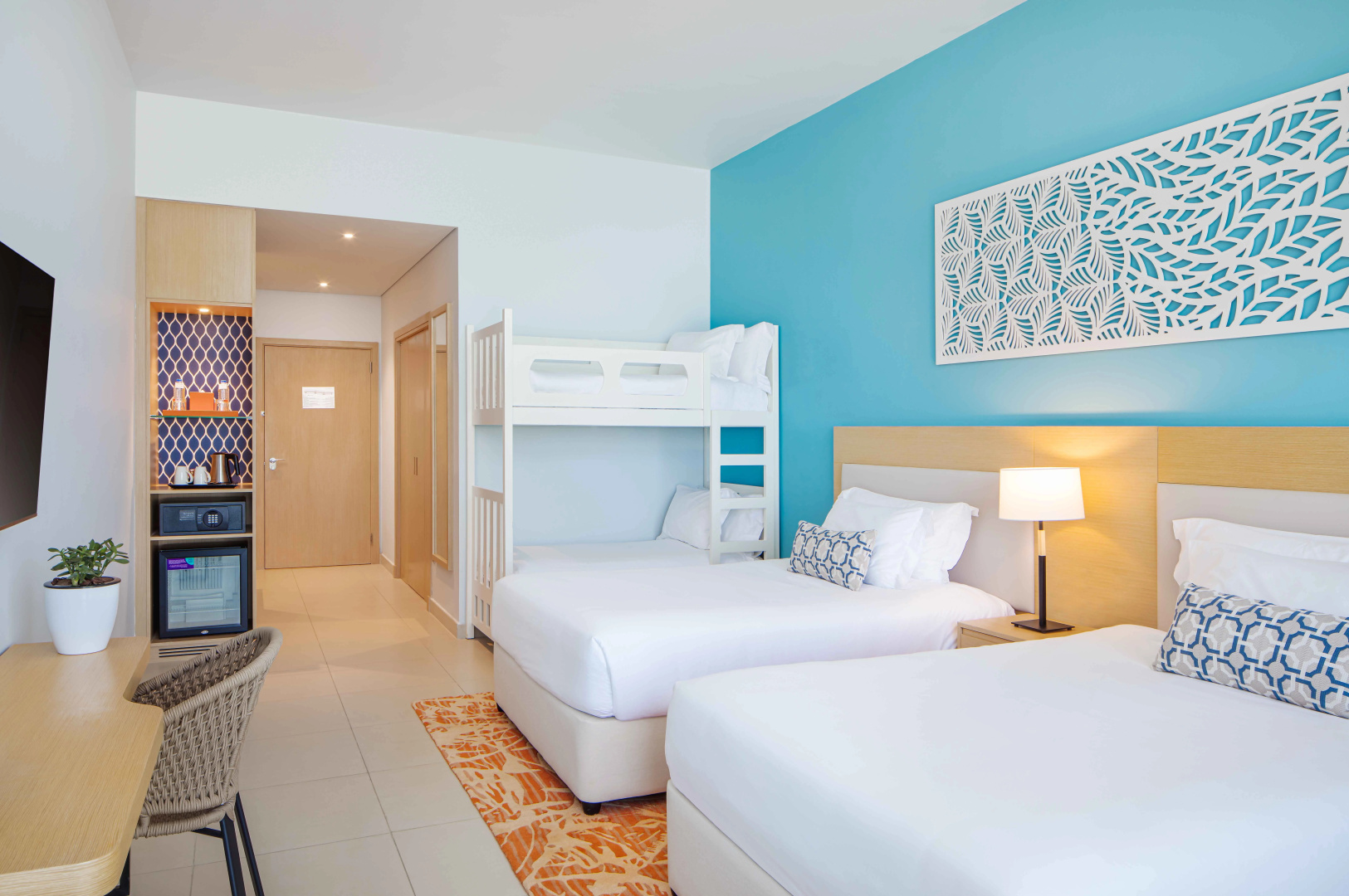 Photo - Centara Mirage Beach Resort Dubai