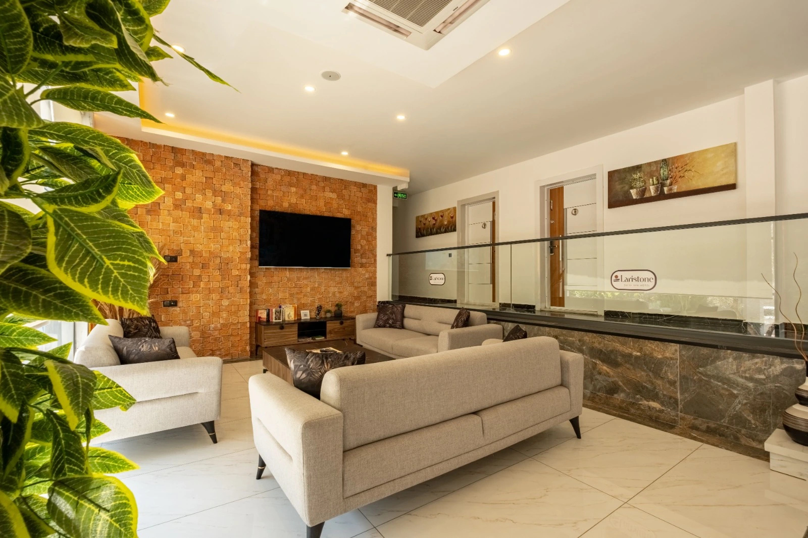 Foto - Laristone Suite Spa Hotel