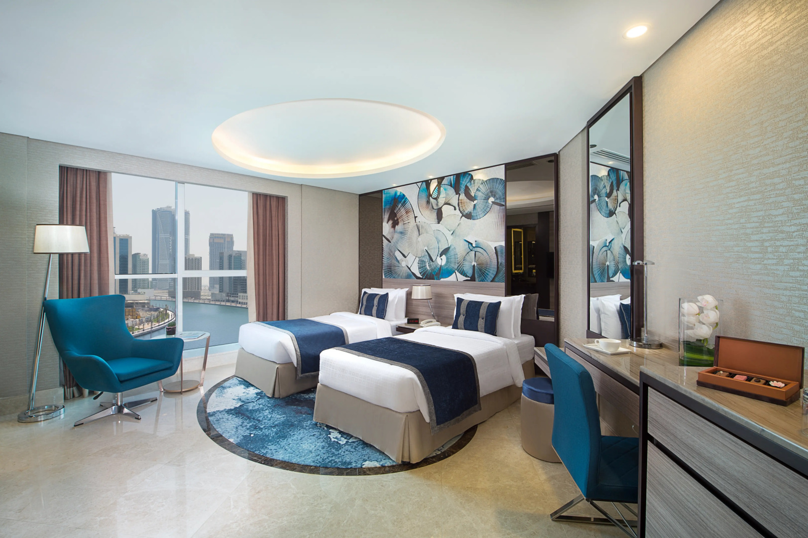 Photo - Grand Mercure Business Bay