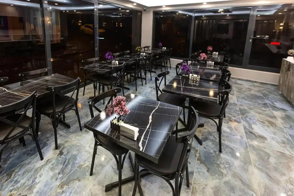 Photo - Ria Suites Boutique Hotel