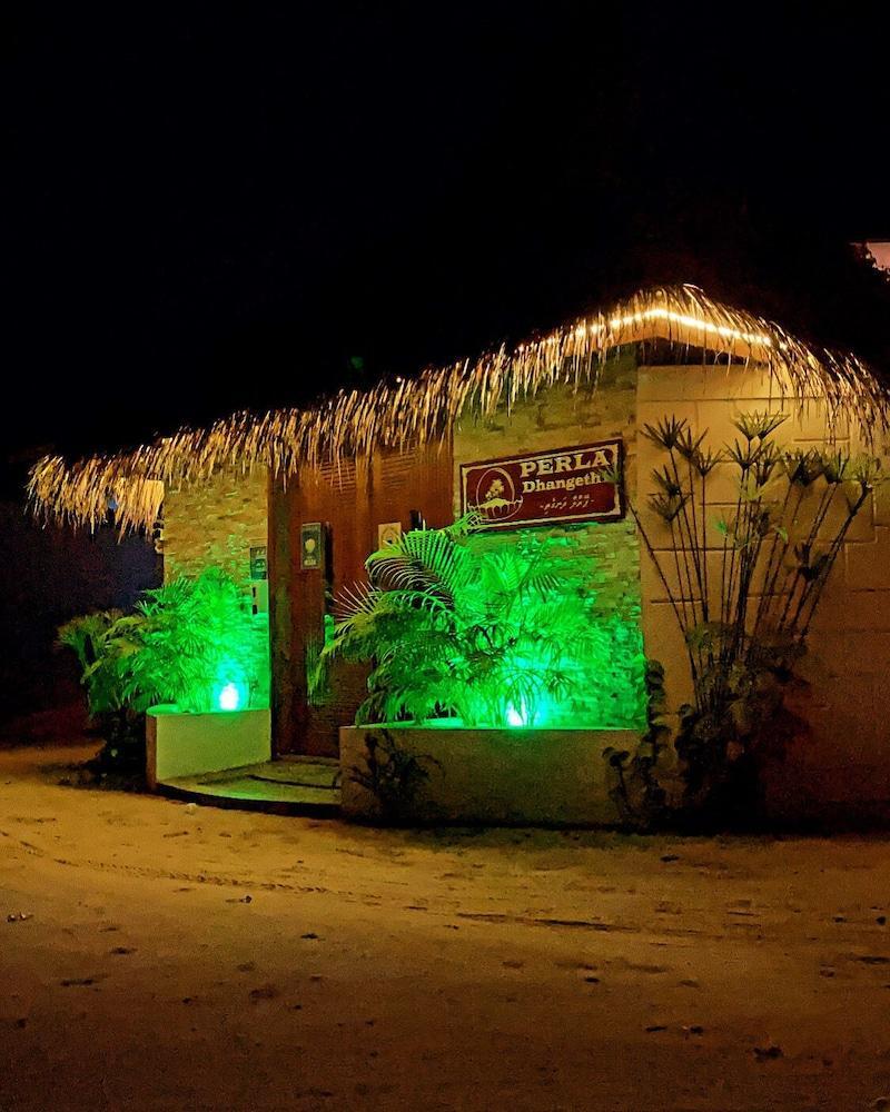 Foto - PERLA Dhangethi