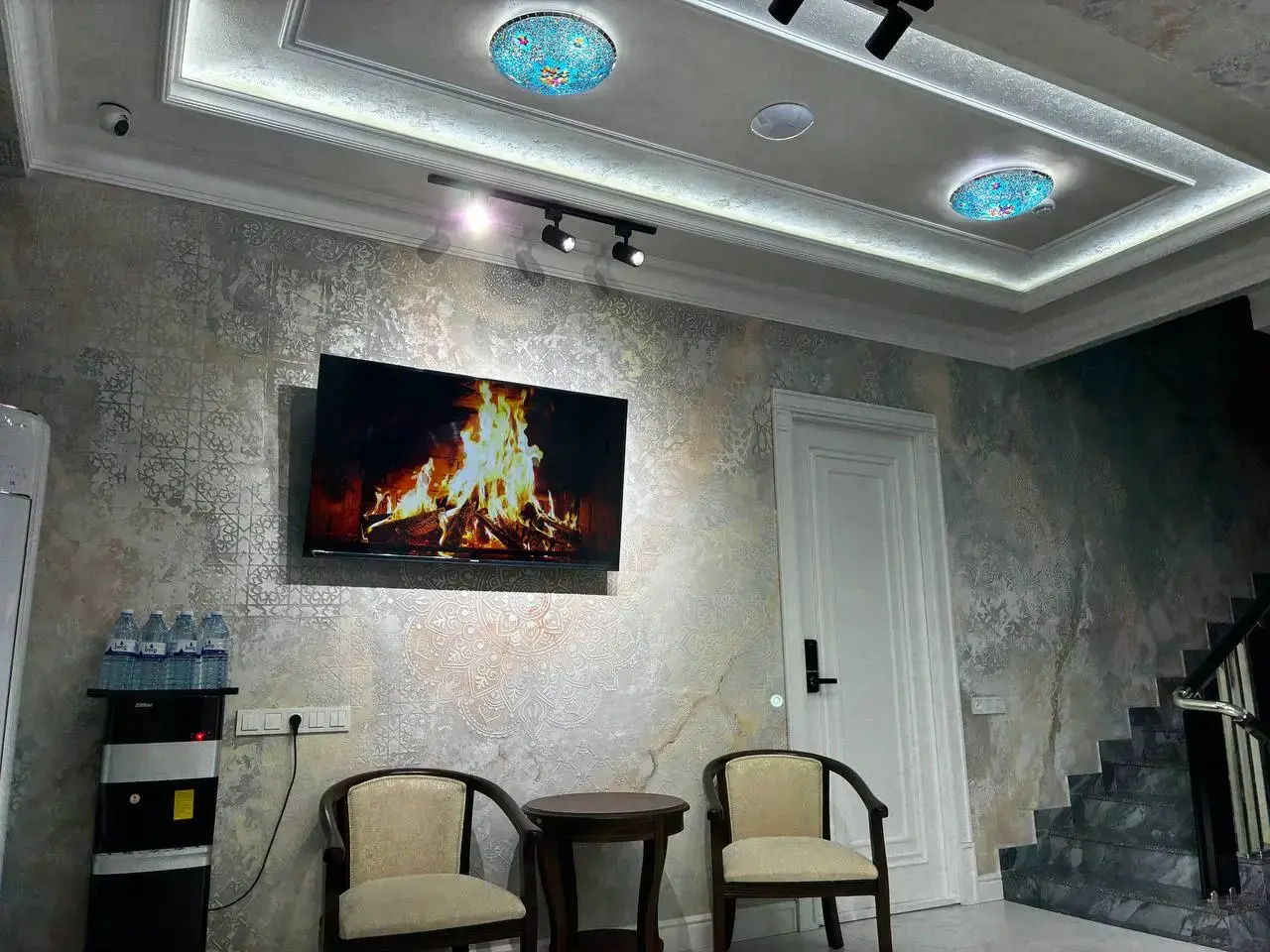 Photo - Donish Hotel