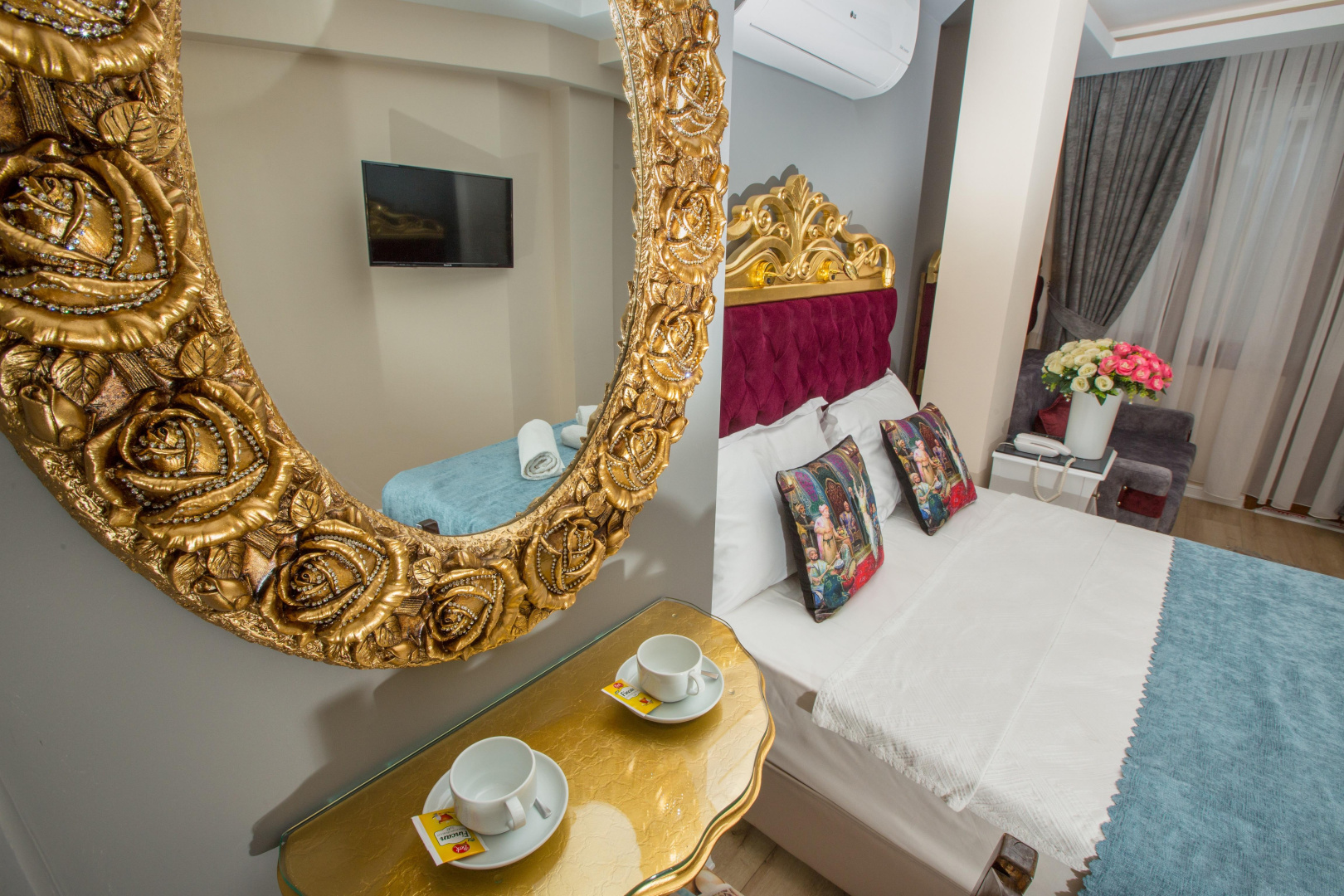 Photo - Atlantis Royal Hotel