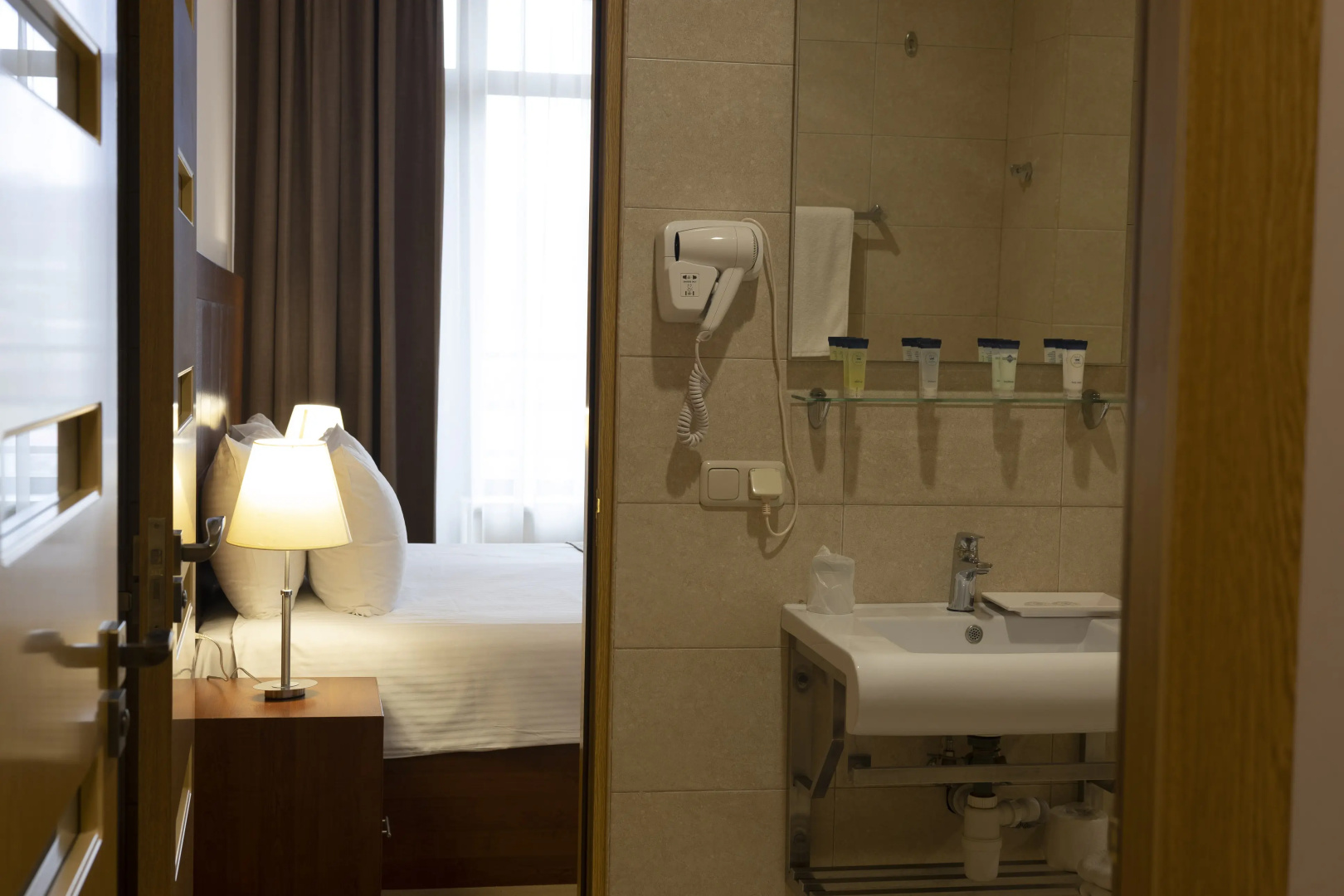 Foto - Ani Plaza Hotel